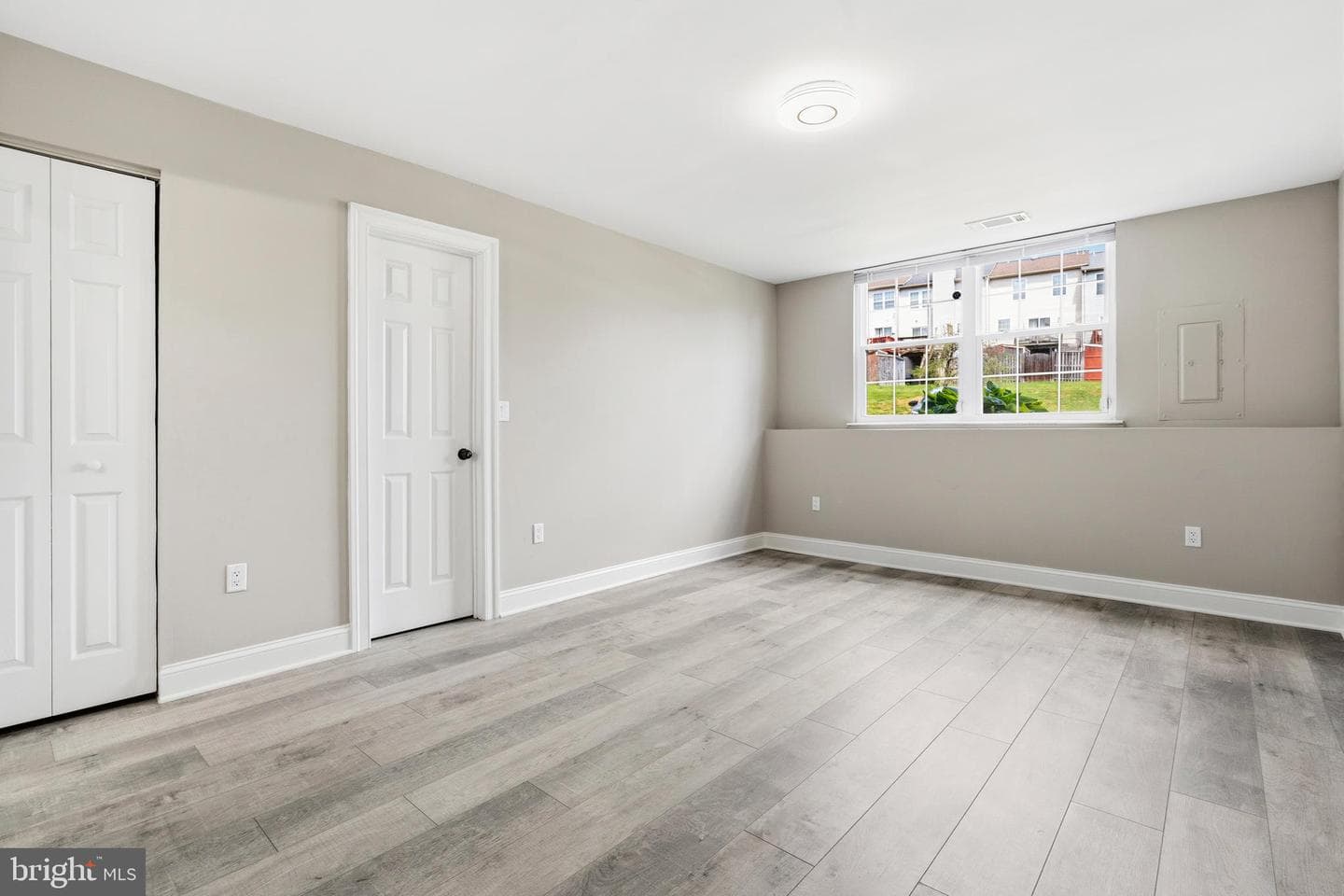 8617 Cipriano Springs Court photo 10