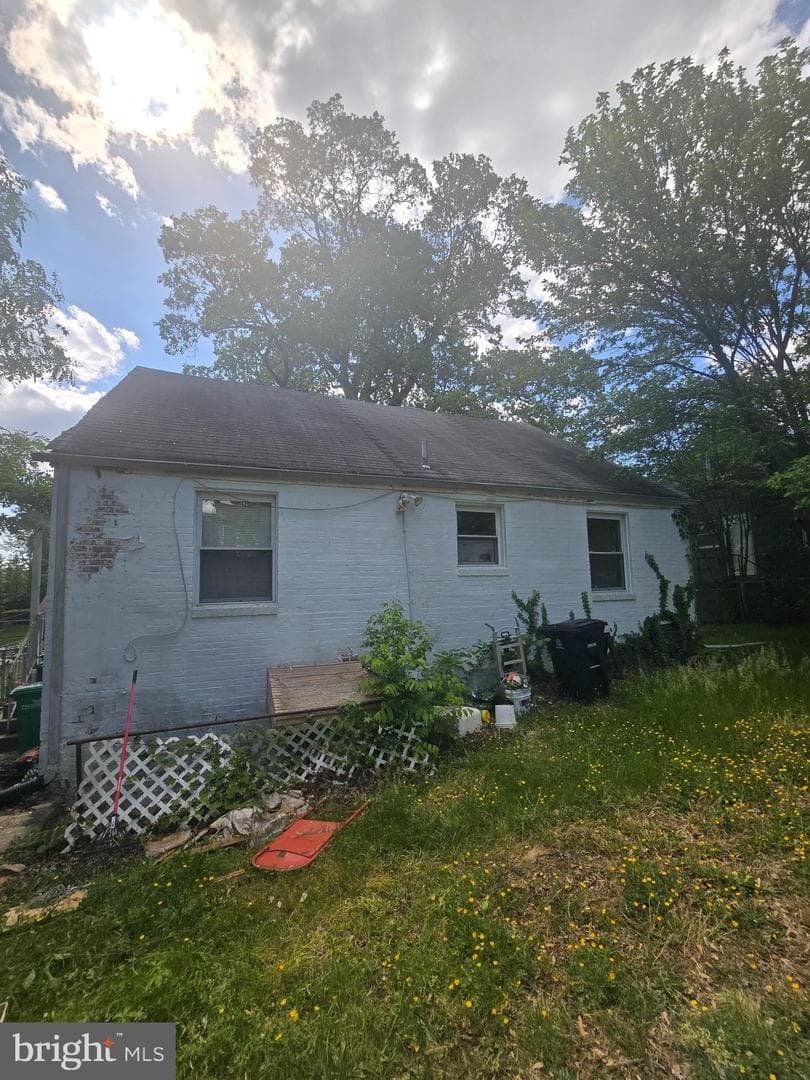 4106 Clark Street photo 17