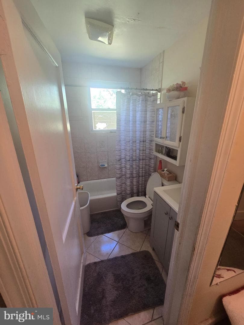 4106 Clark Street photo 6
