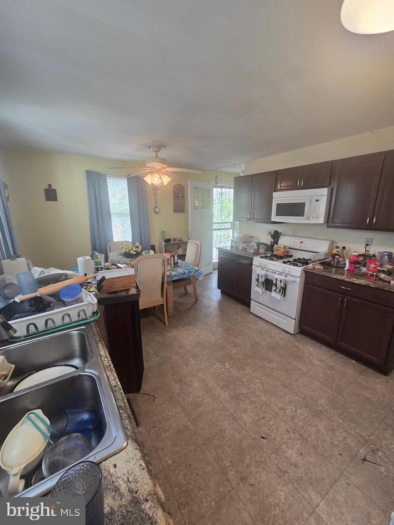 4106 Clark Street photo 8