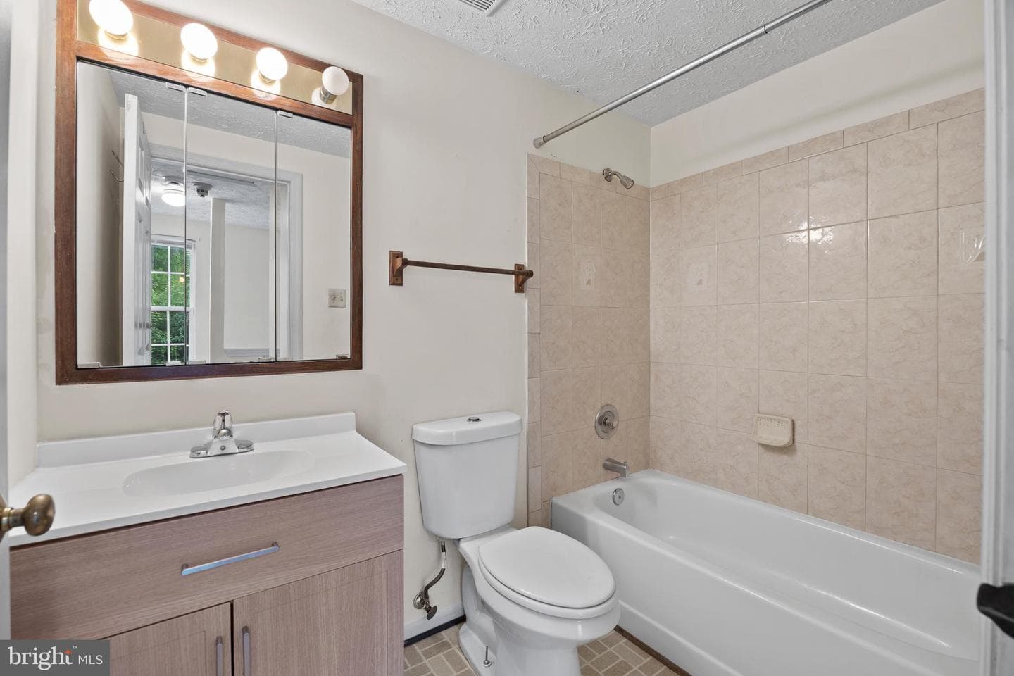 7548 Mandan Road photo 29