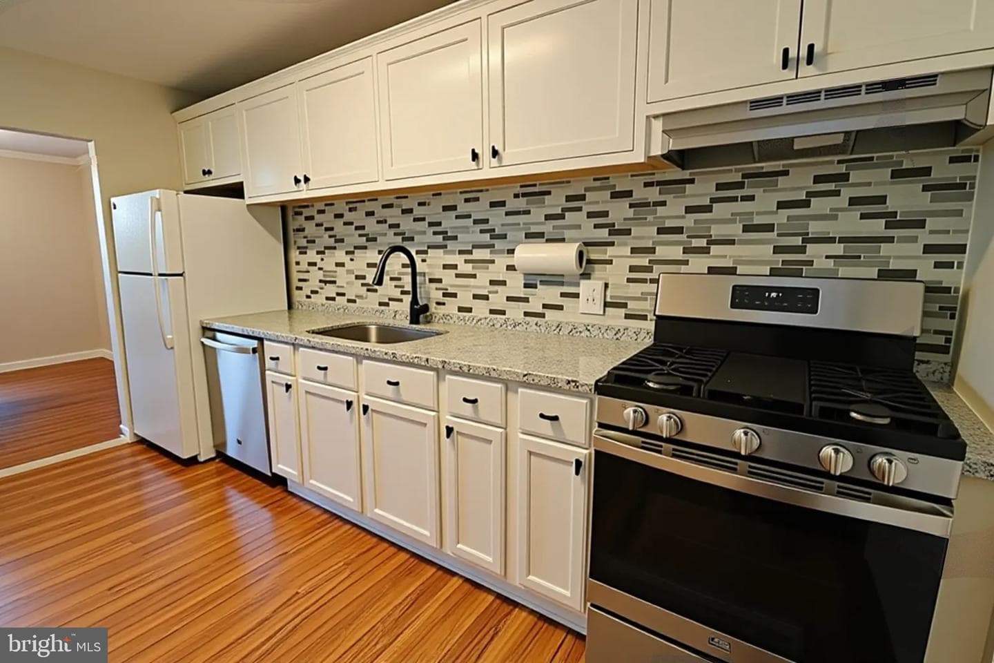 6100 Westchester Park Drive #516 photo 10