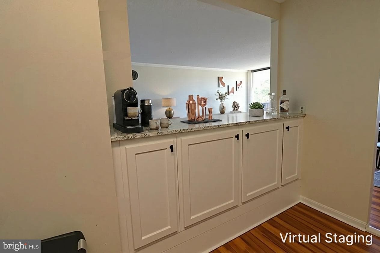 6100 Westchester Park Drive #516 photo 14