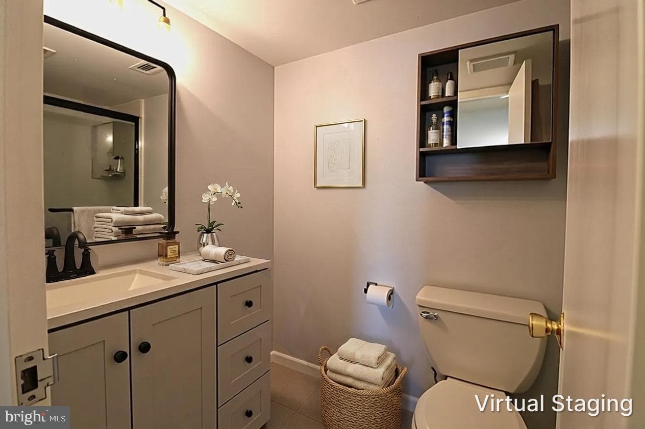 6100 Westchester Park Drive #516 photo 19