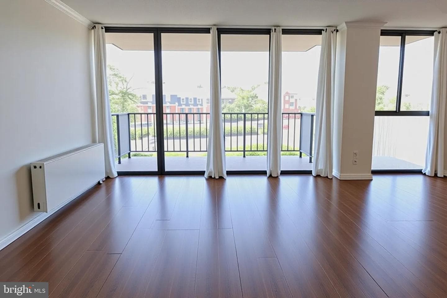 6100 Westchester Park Drive #516 photo 3