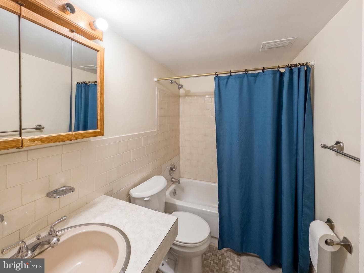 1822 Metzerott Road #401 photo 20
