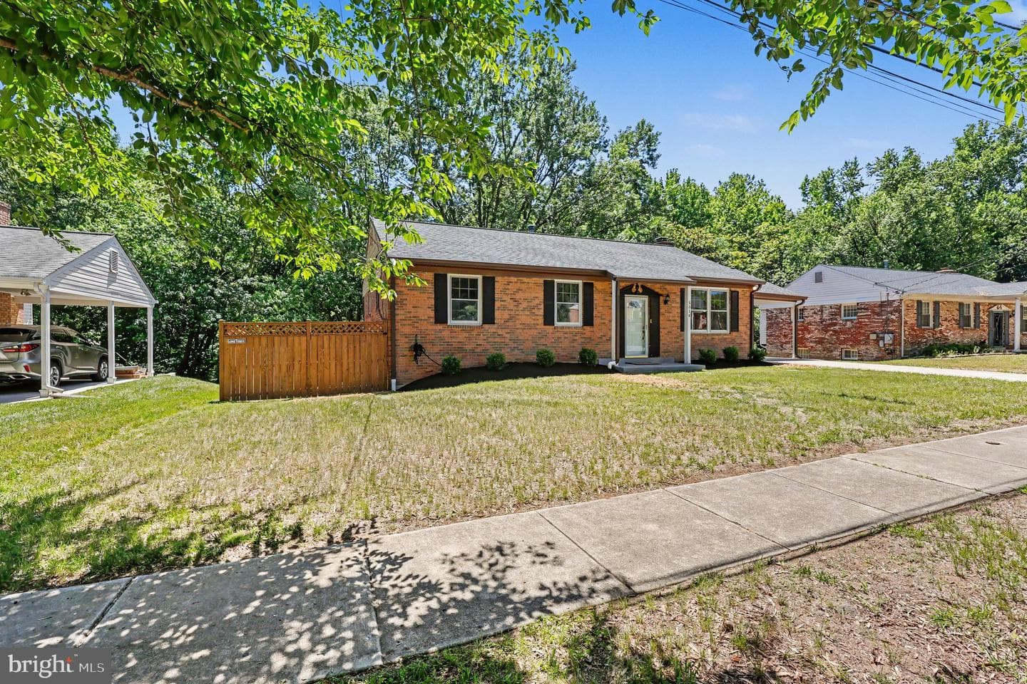 5014 Woodford Lane photo 35