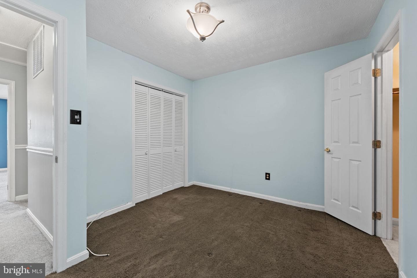 8914 Simeon Court photo 19
