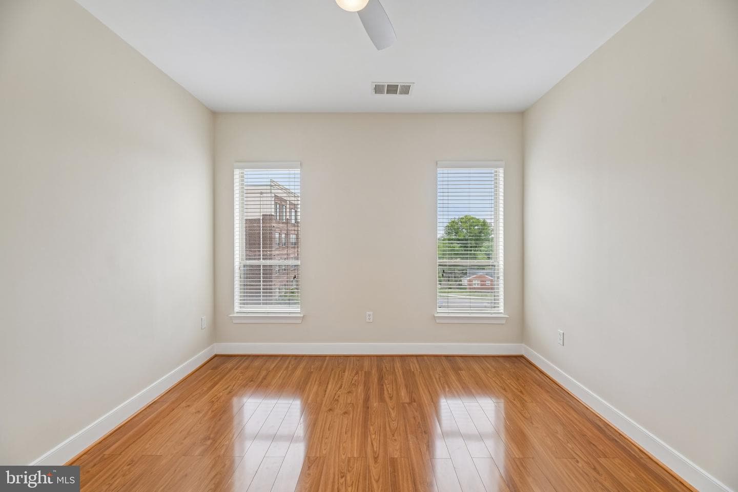 5400 Auth Road #531 photo 26