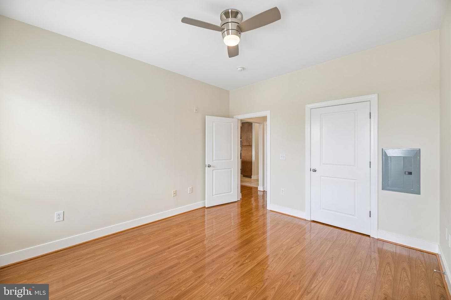 5400 Auth Road #531 photo 28