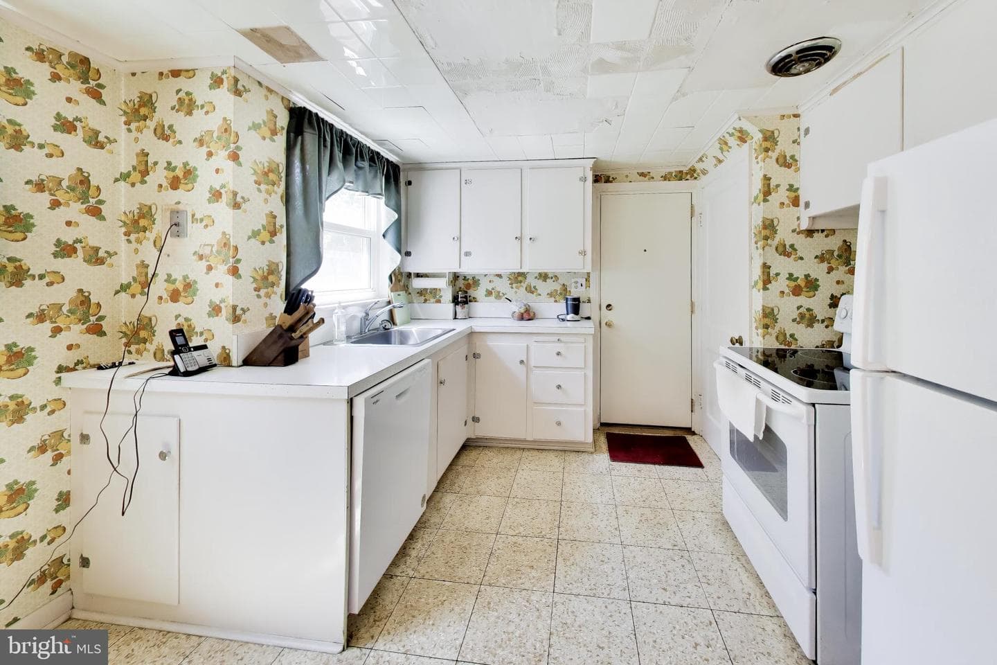 5707 Greenleaf Road photo 11
