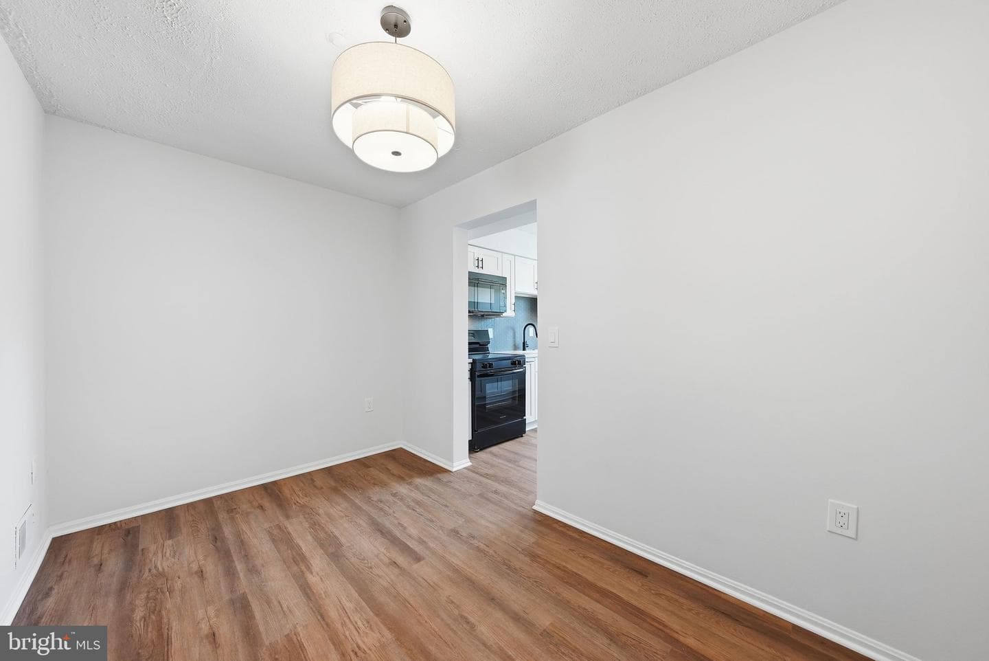 5515 K Street photo 17