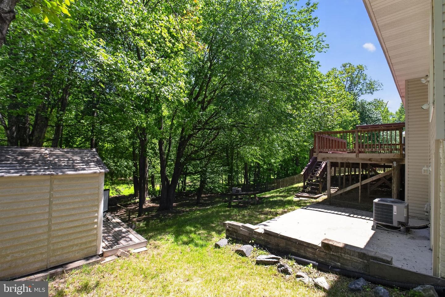 9510 Fox Run Drive photo 33