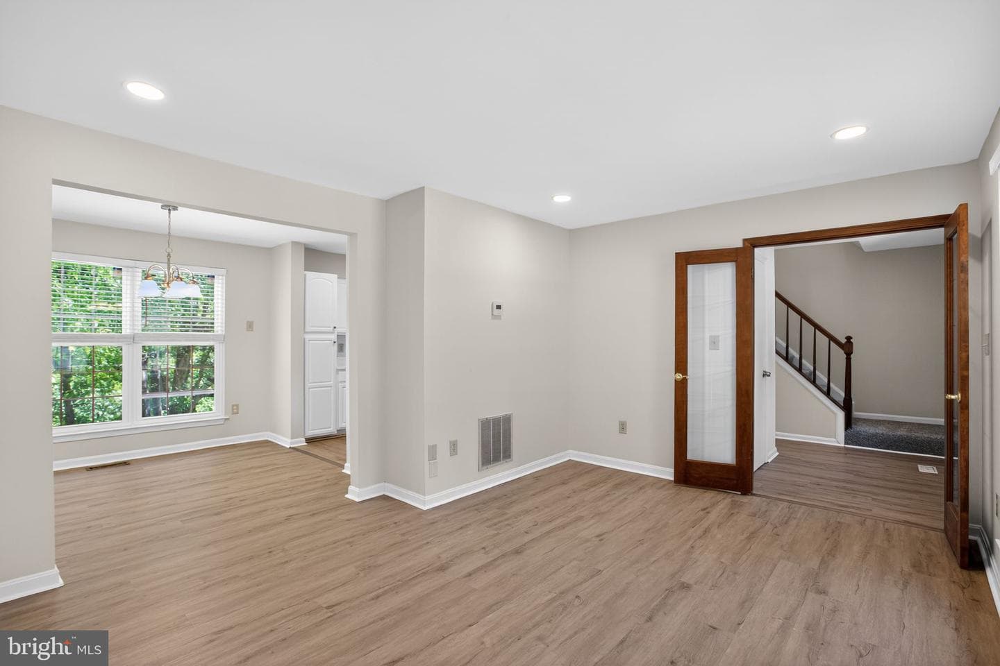 9510 Fox Run Drive photo 4