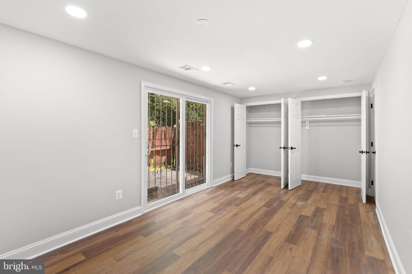 1709 Dutch Village Drive #m-394 photo 12