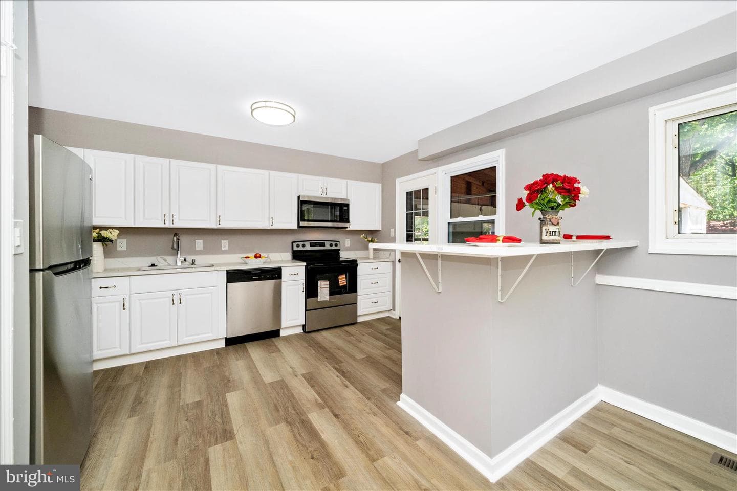 2702 Kenton Place photo 13