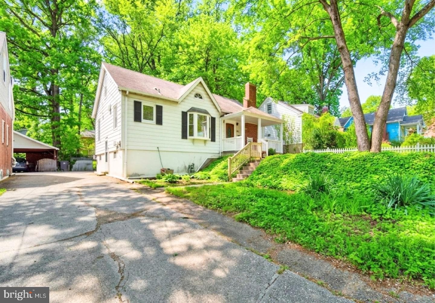 3913 Madison Street photo 2