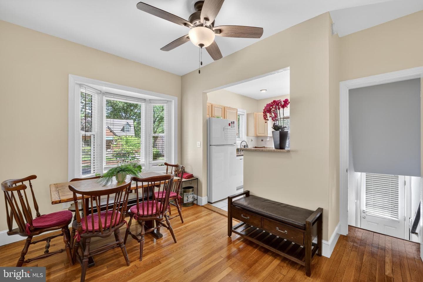 3913 Madison Street photo 6