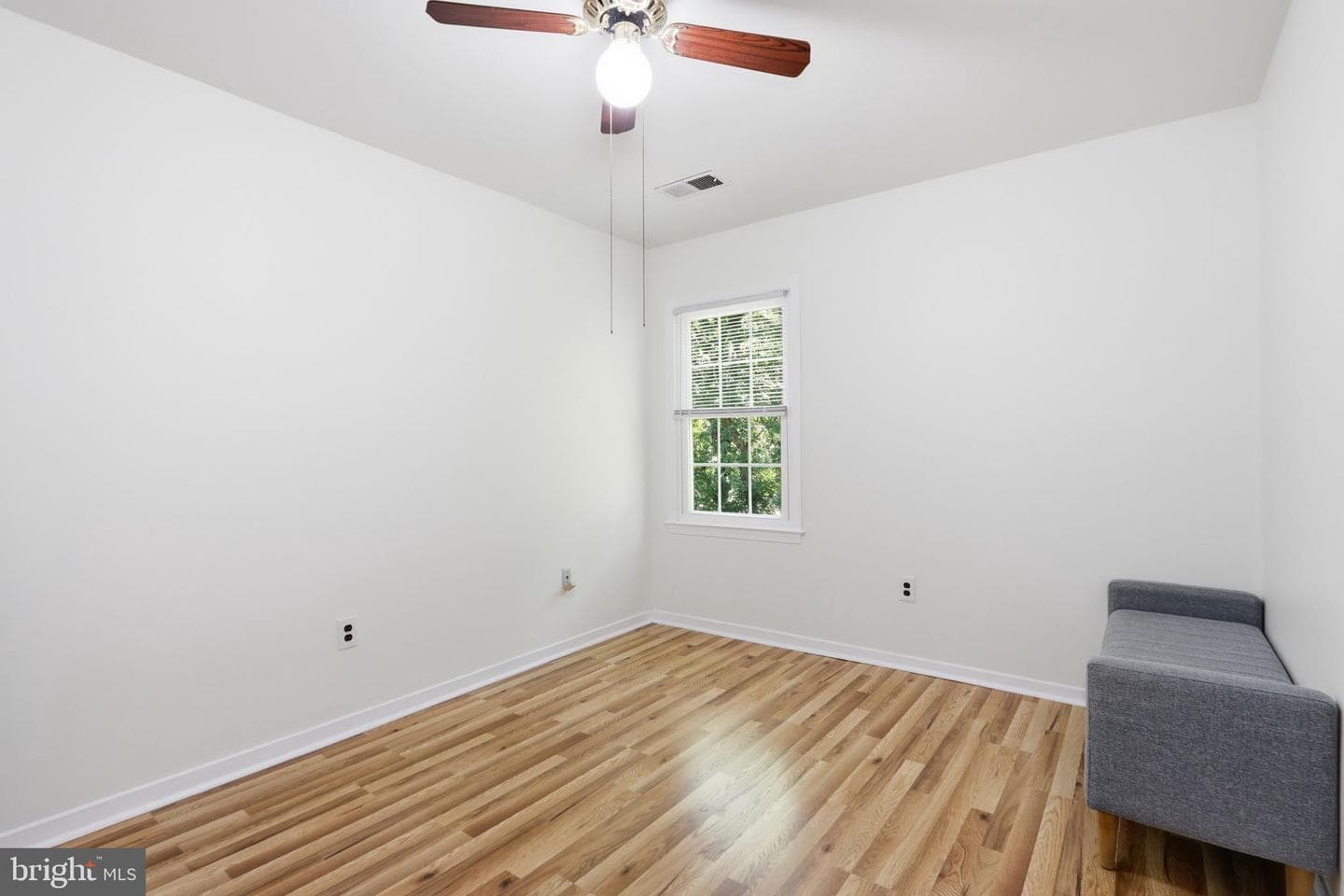 201 Castleton Place photo 21