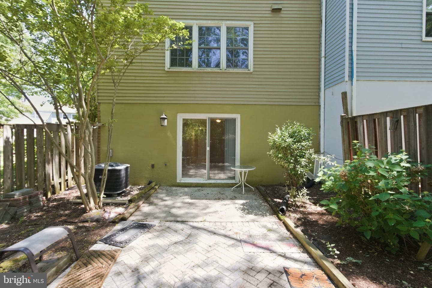201 Castleton Place photo 35