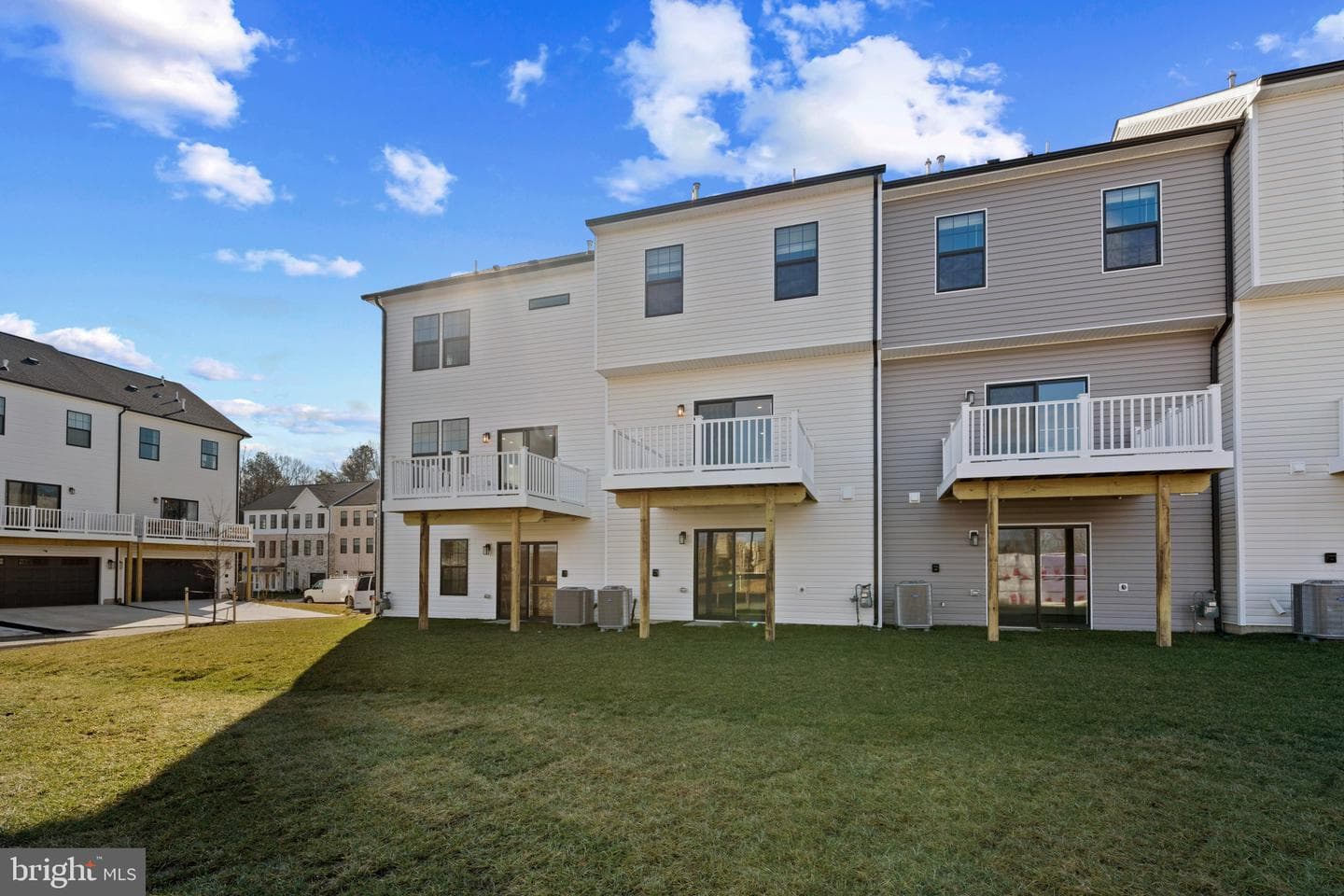 15041 Douglas Fir Lane photo 27