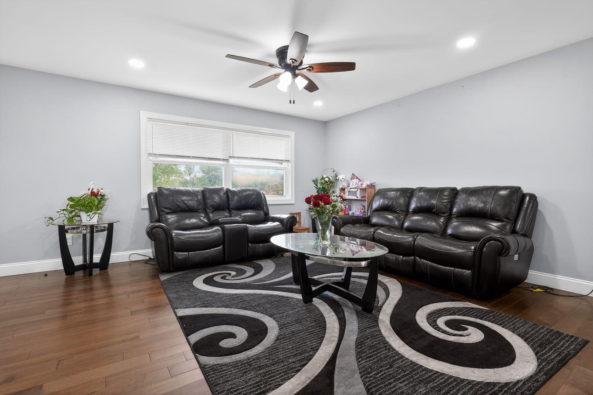 2608 Kingsway Road photo 11