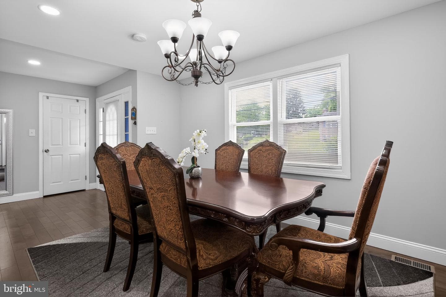 2608 Kingsway Road photo 13