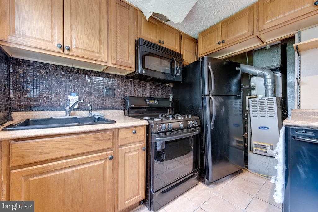 2540 Iverson Street photo 10