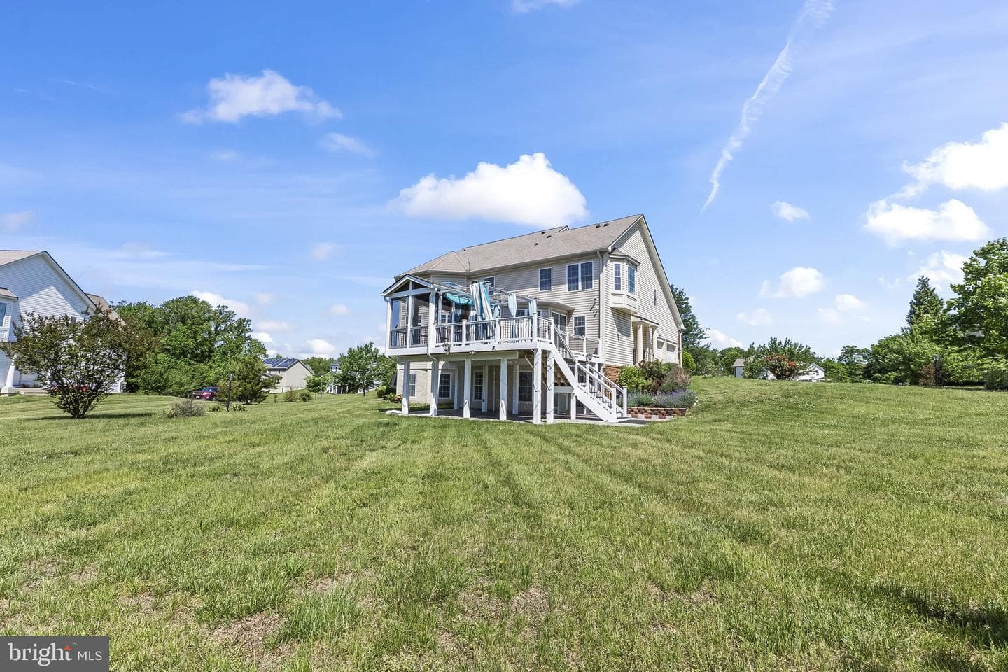 2501 Friendship Heights Drive photo 4