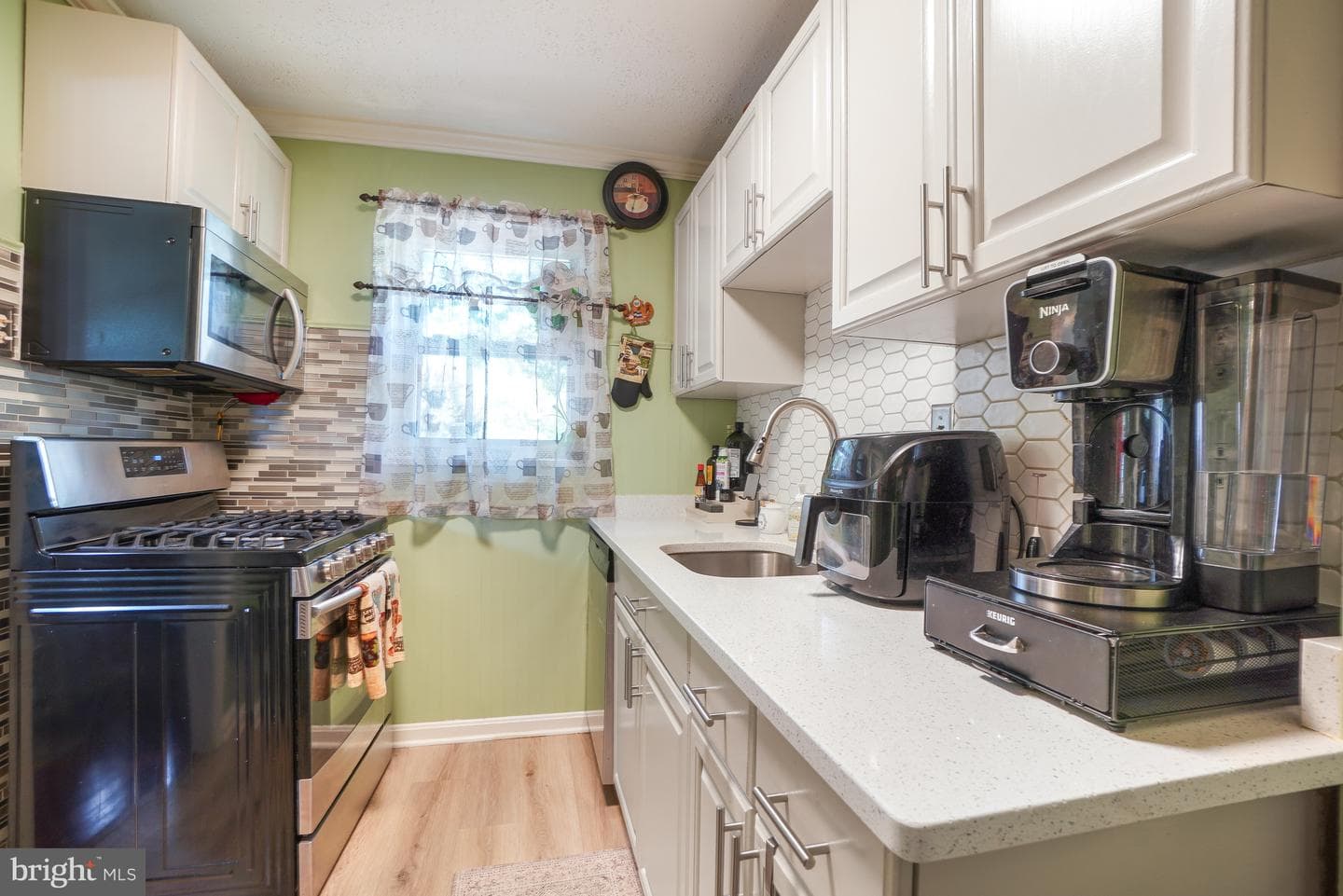 7218 Glenridge photo 11