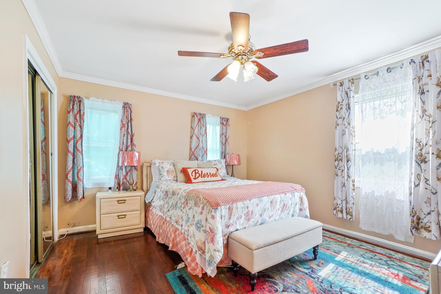 7218 Glenridge photo 15