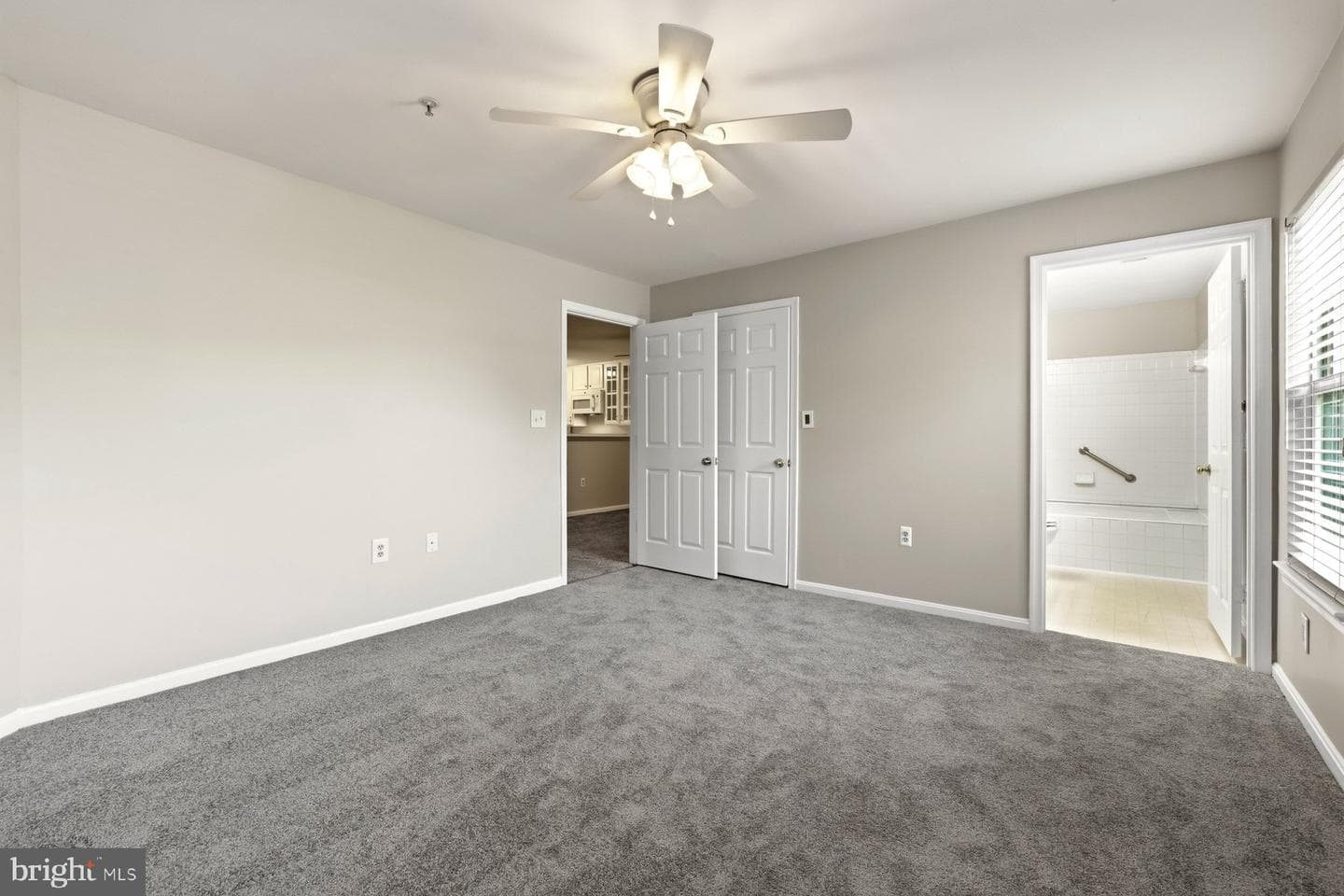 6500 Lake Park Drive #202 photo 25