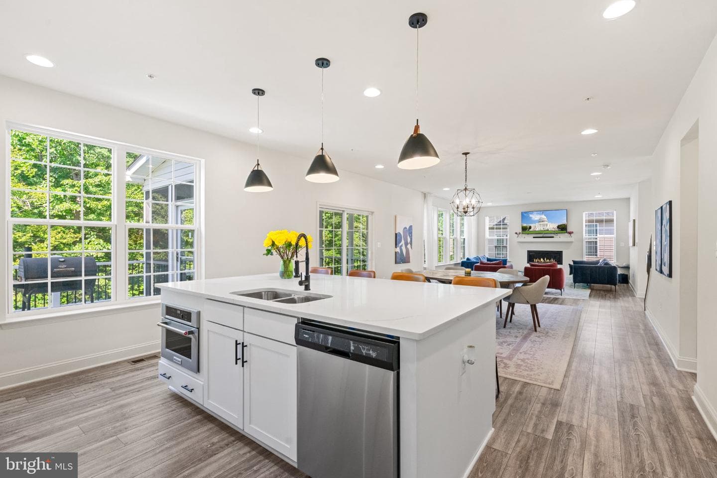 8400 Cedar Chase photo 29
