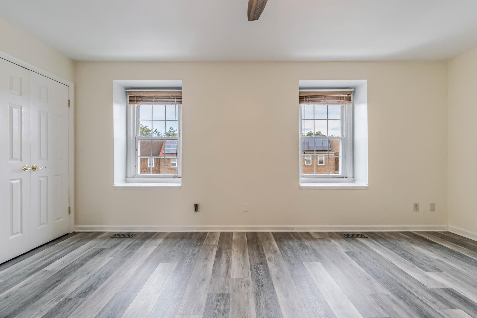 5922 Surratts Village Drive photo 21