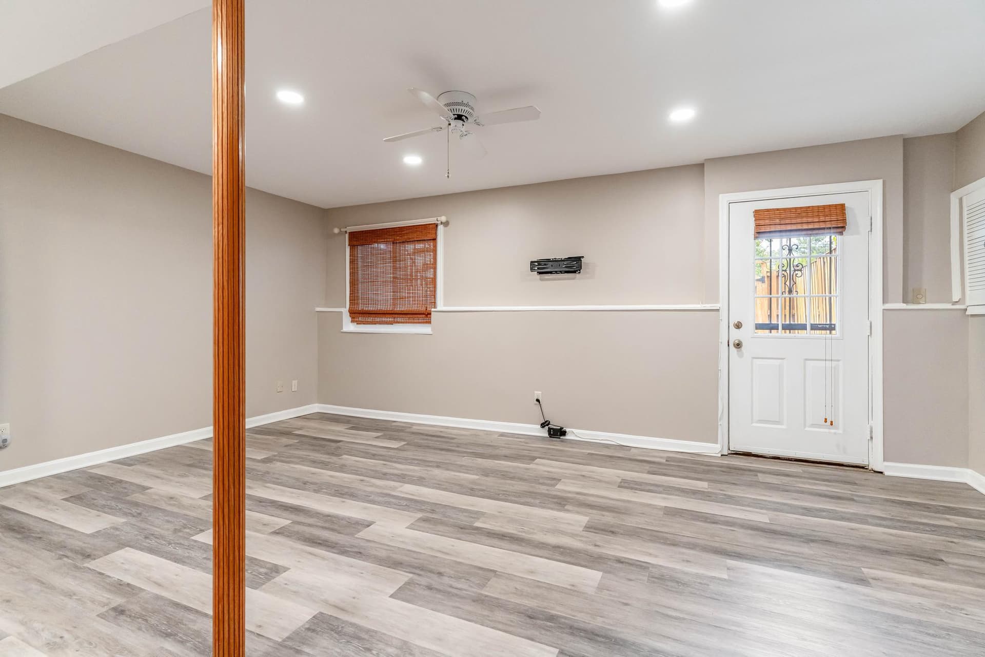 5922 Surratts Village Drive photo 37