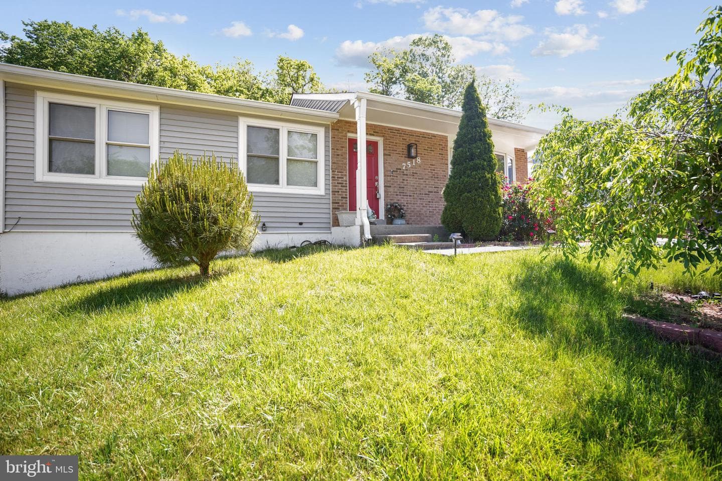 7518 Bentree Road photo 2