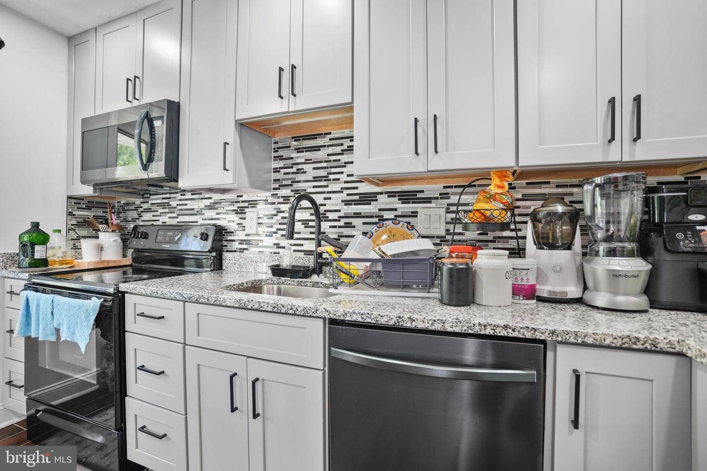 7518 Bentree Road photo 9