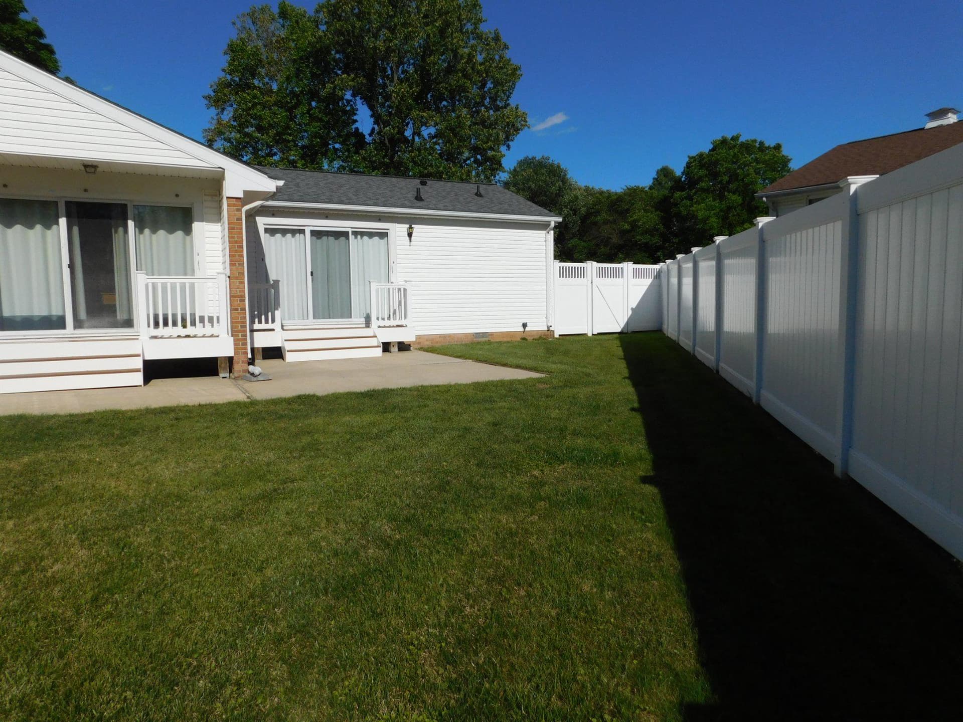 16704 Goldsborough Avenue photo 7