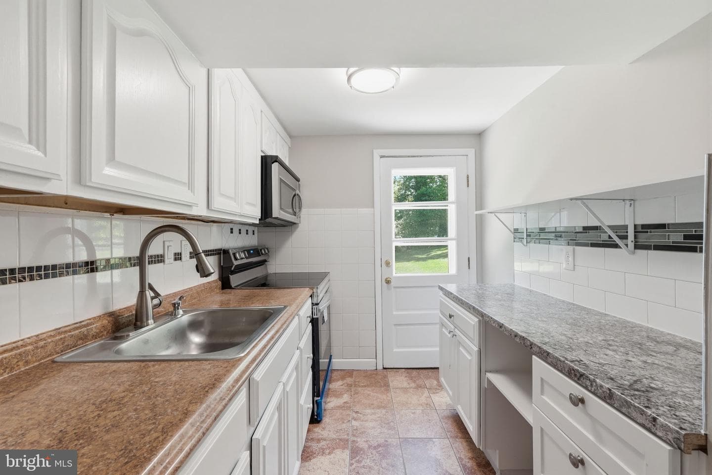 2621 Lackawanna Street photo 8