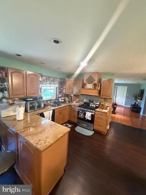 12601 Livingston Road photo 6