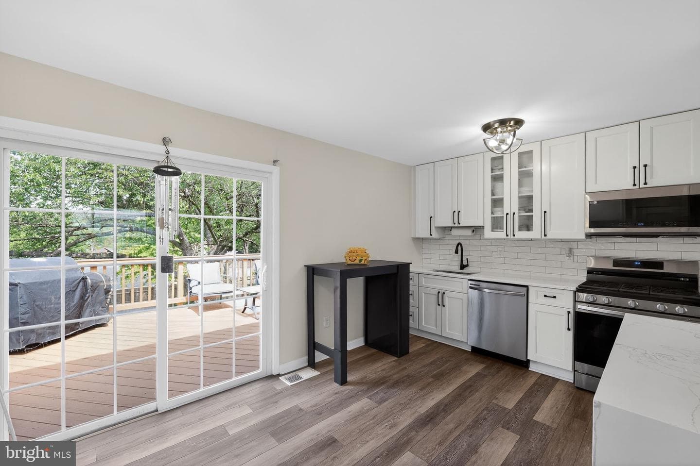 4328 Canyonview Drive photo 8