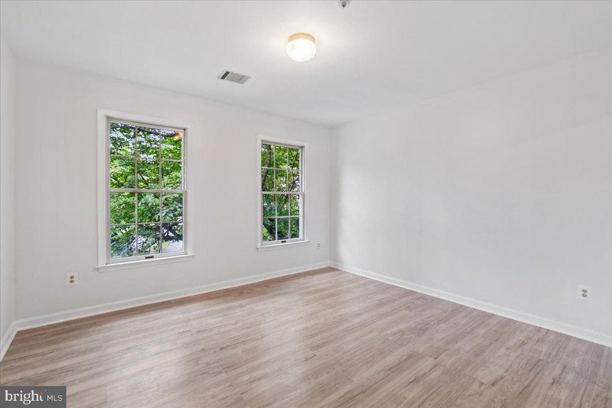 11101 Navigators Court photo 38