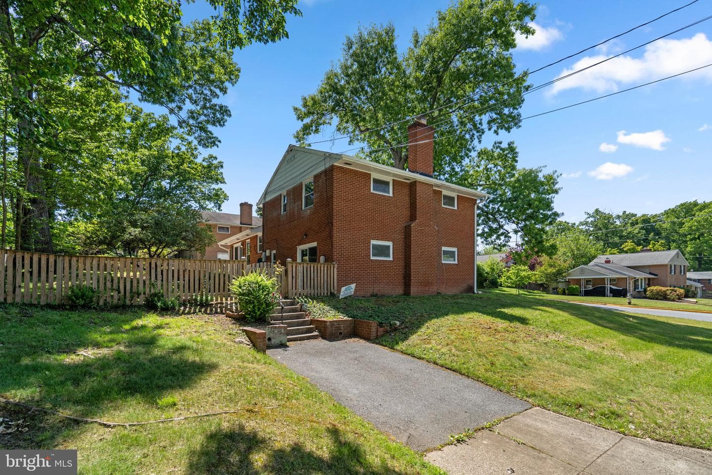 9109 Drake Place photo 36