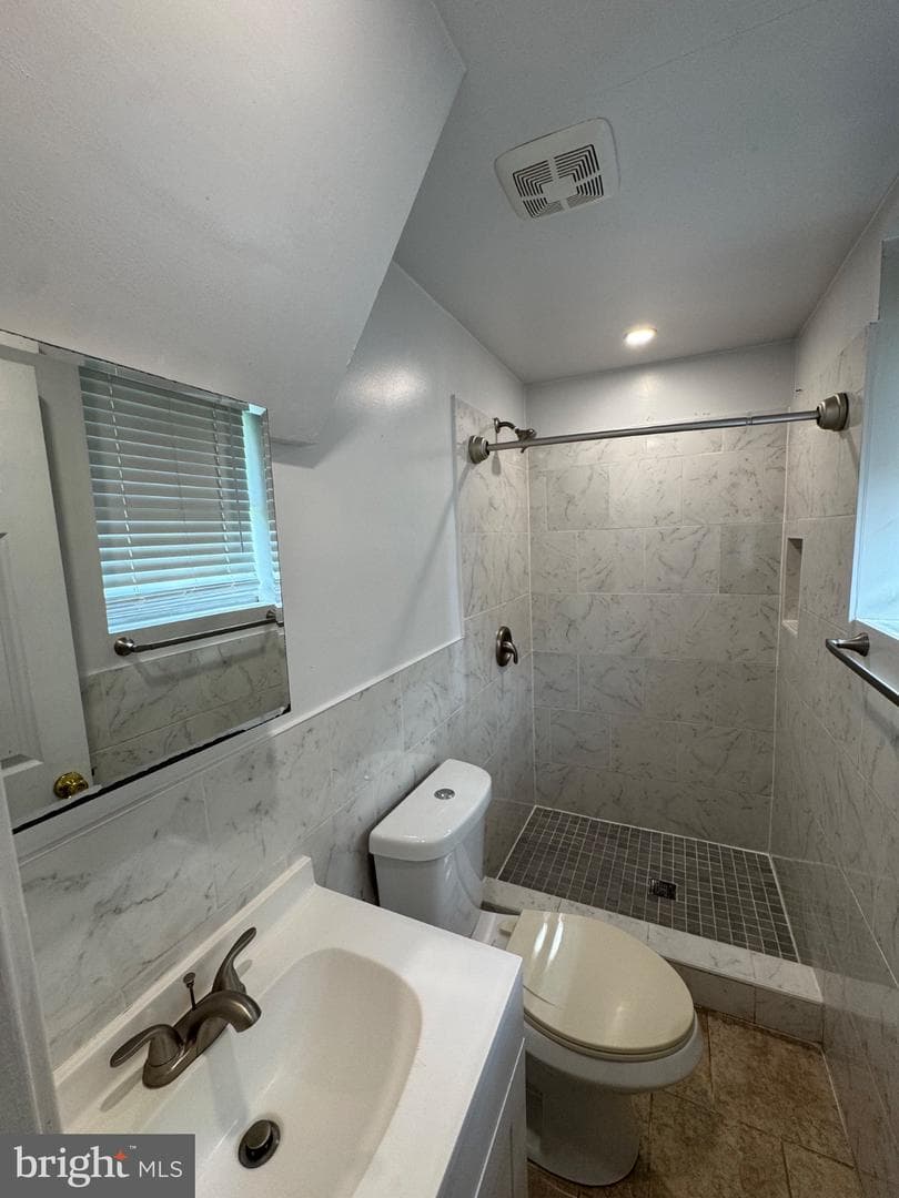 9507 Small Drive photo 23