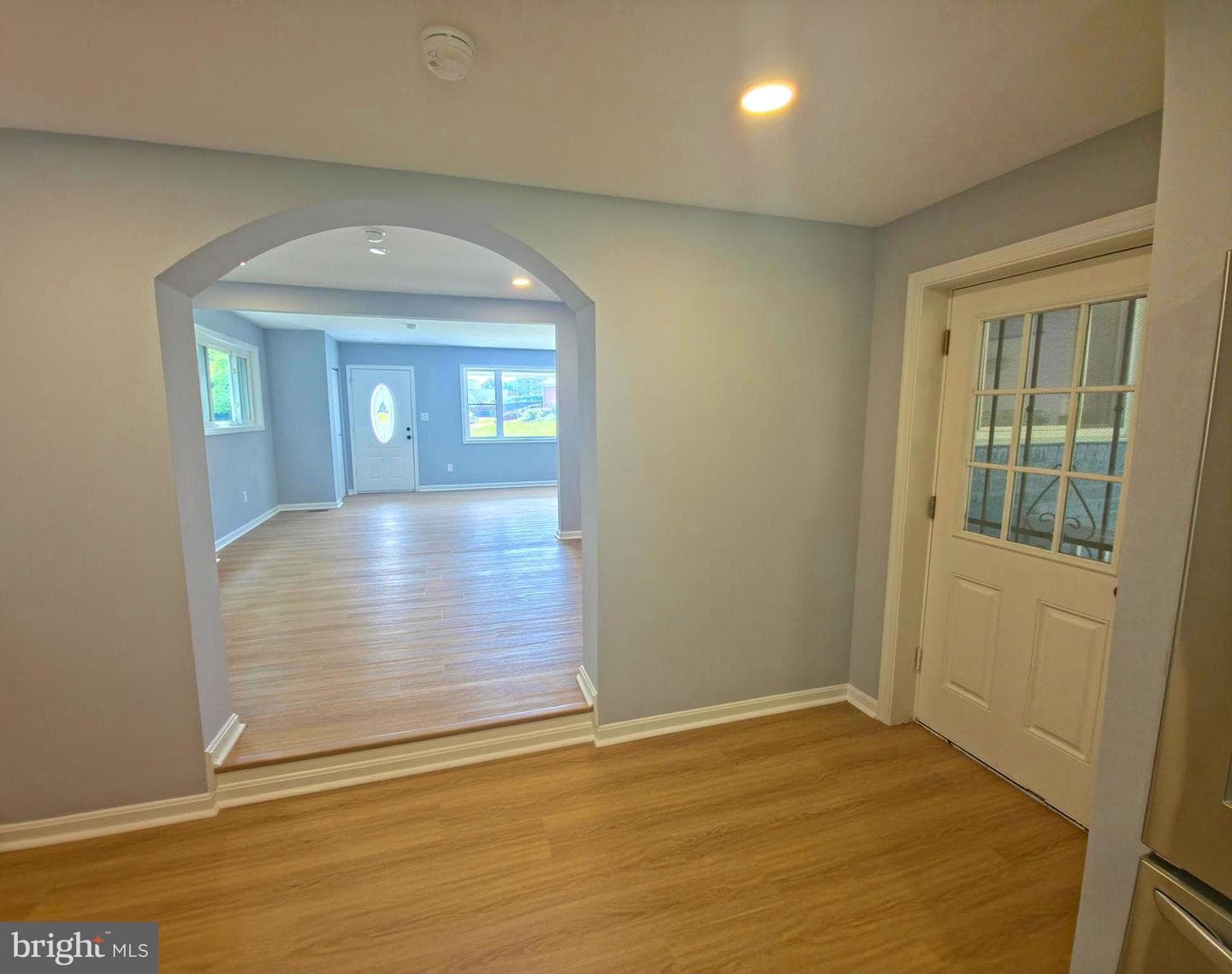 3516 Riviera Street photo 25