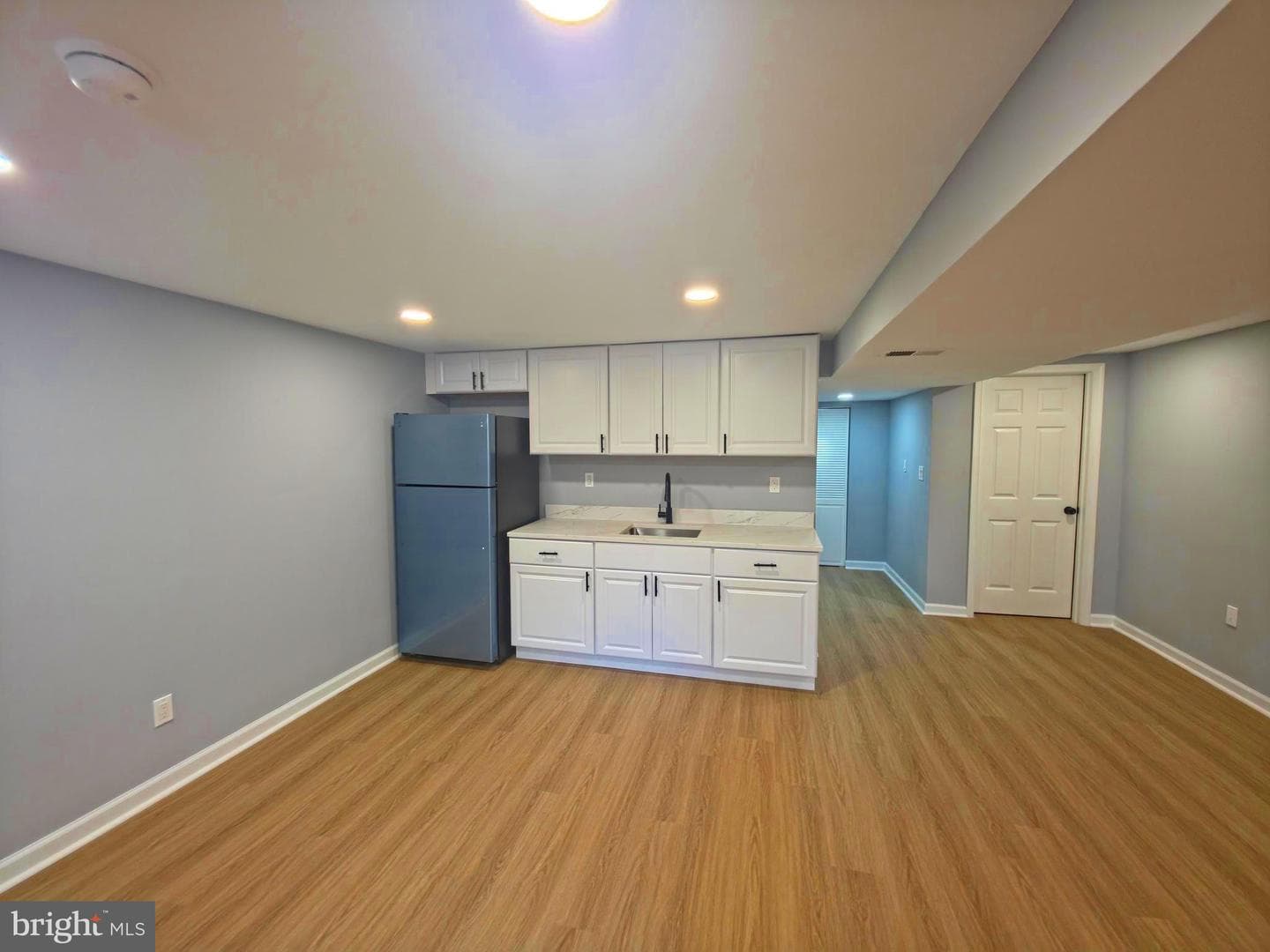 3516 Riviera Street photo 46
