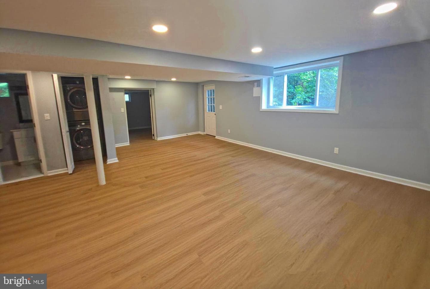 3516 Riviera Street photo 48