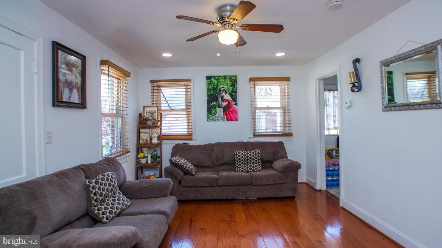 3709 Kennedy Place photo 4