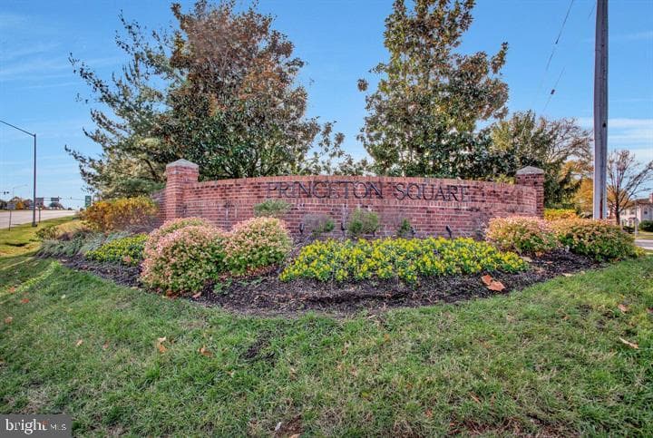 14858 London Lane photo 60