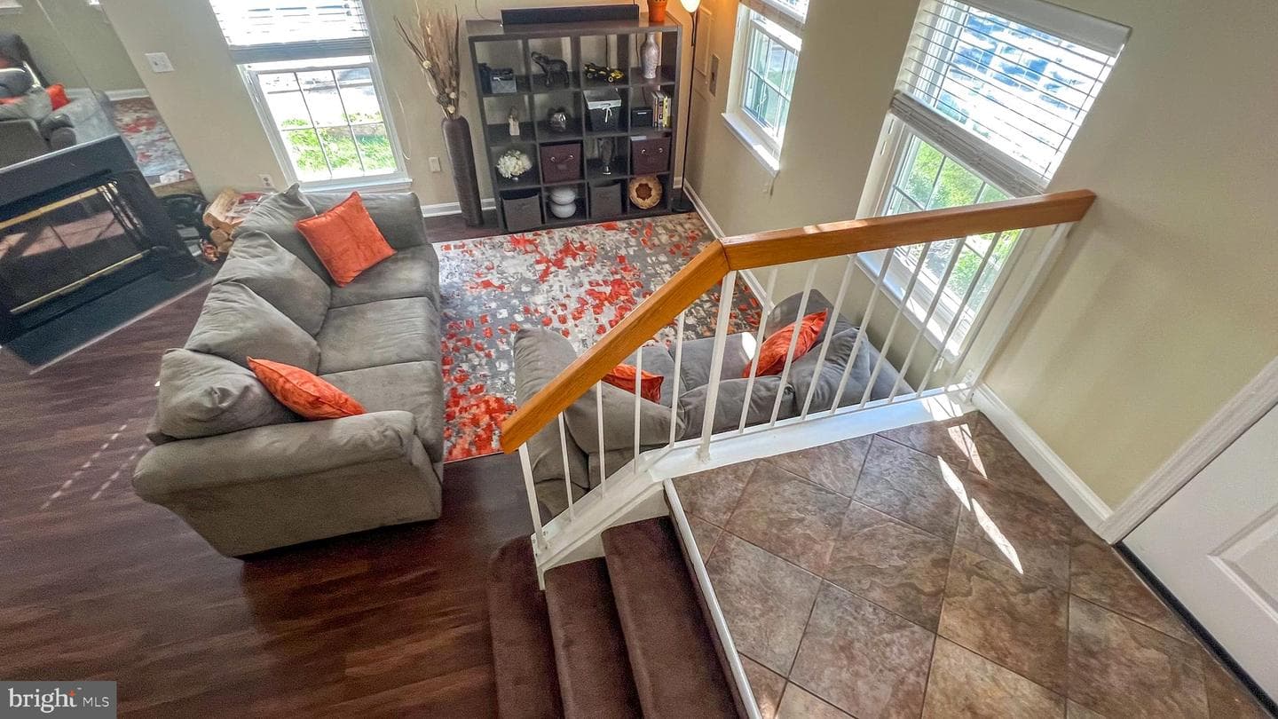 14858 London Lane photo 8
